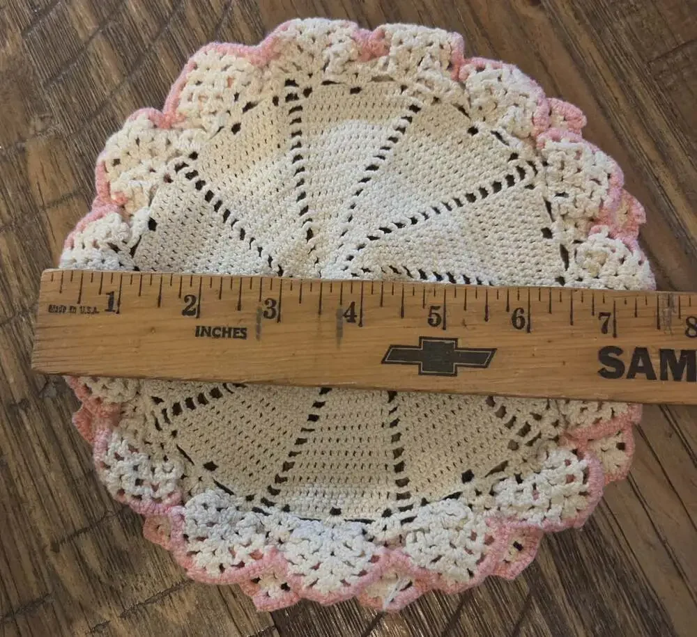 3 Vtg Crocheted Doilys One Oval With 2Dolls And 2 Round